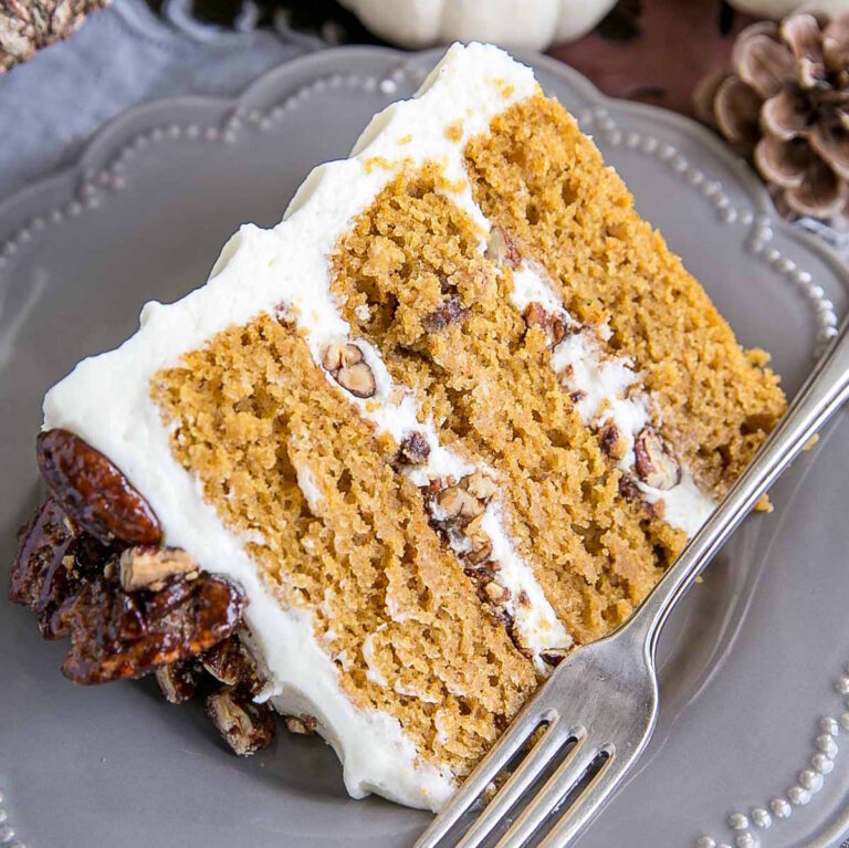 Pastel De Calabaza Con Nueces Confitadas